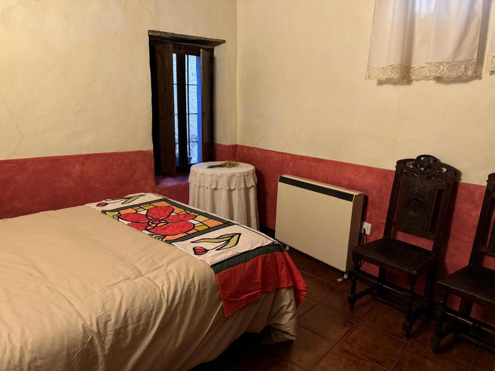 منزل الضيف Cabañas del Castillo  في Alma De Villuercas المظهر الخارجي الصورة